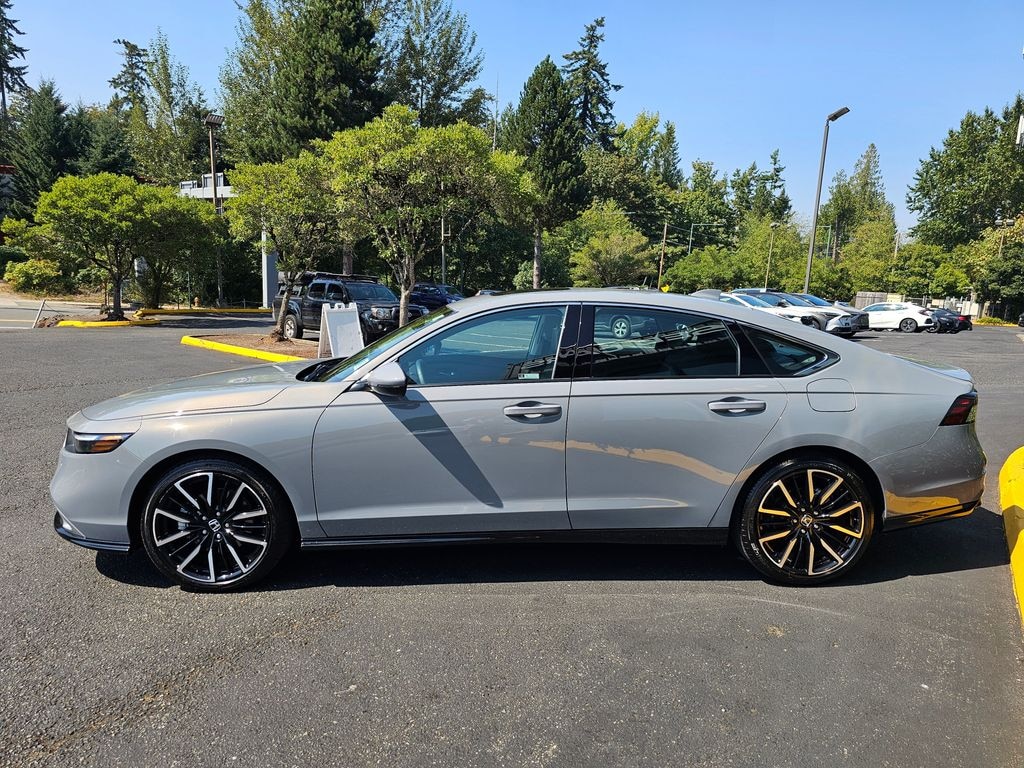 Used 2024 Honda Accord Hybrid Touring Sedan