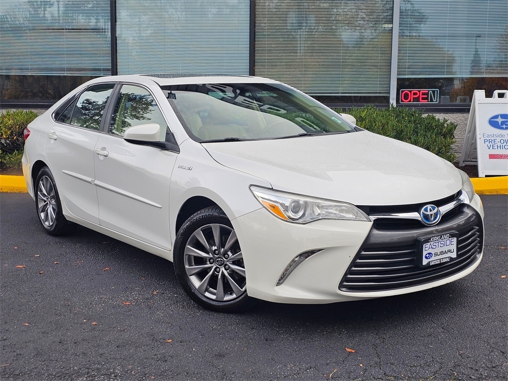 2017 Toyota Camry XLE Hybrid