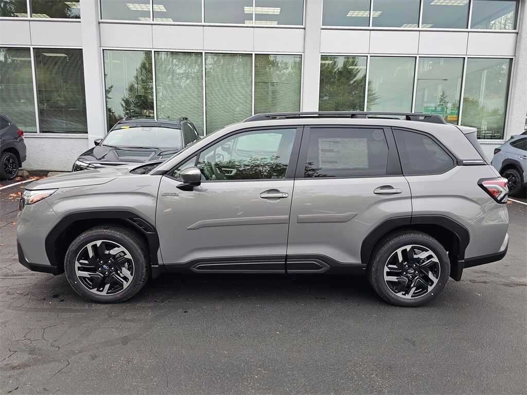 2025 Subaru Forester Limited photo 2