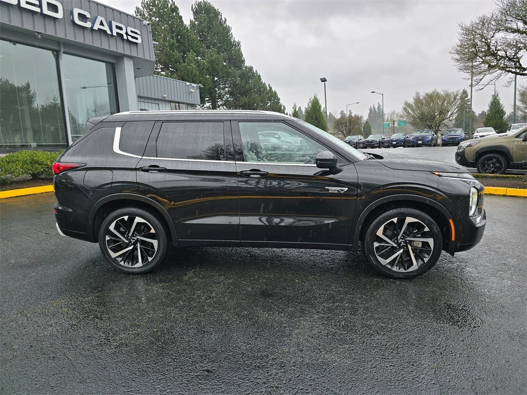 Used 2024 Mitsubishi Outlander Phev SEL Platinum Edition SUV