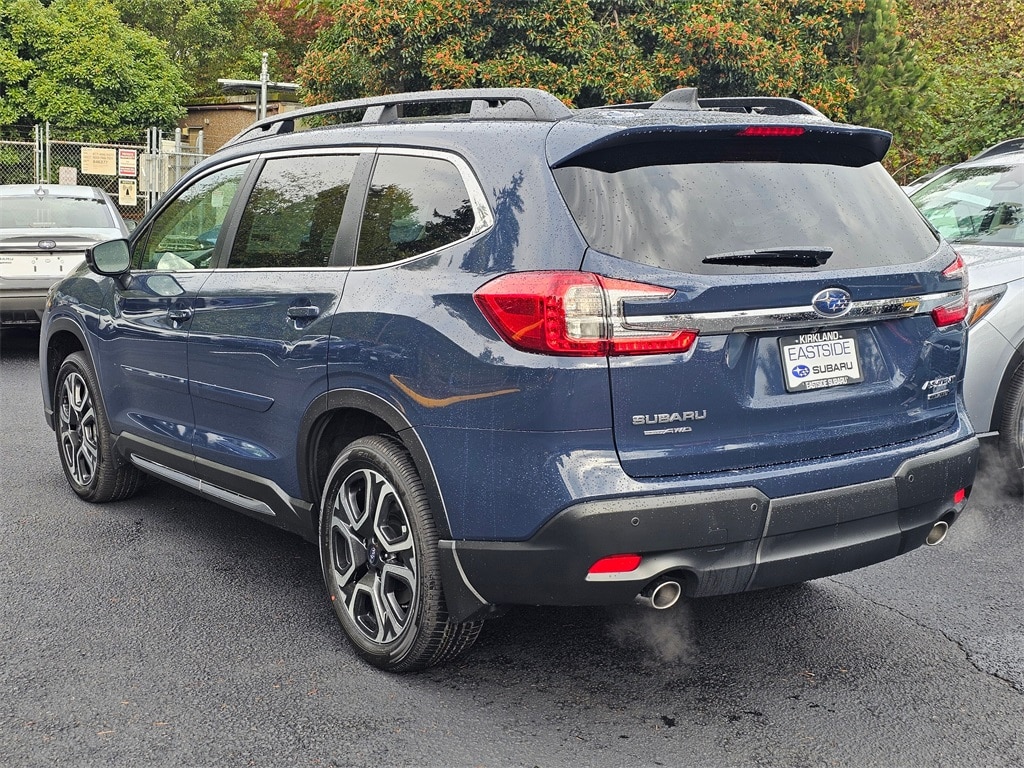 New 2025 Subaru Ascent Limited 7-Passenger SUV