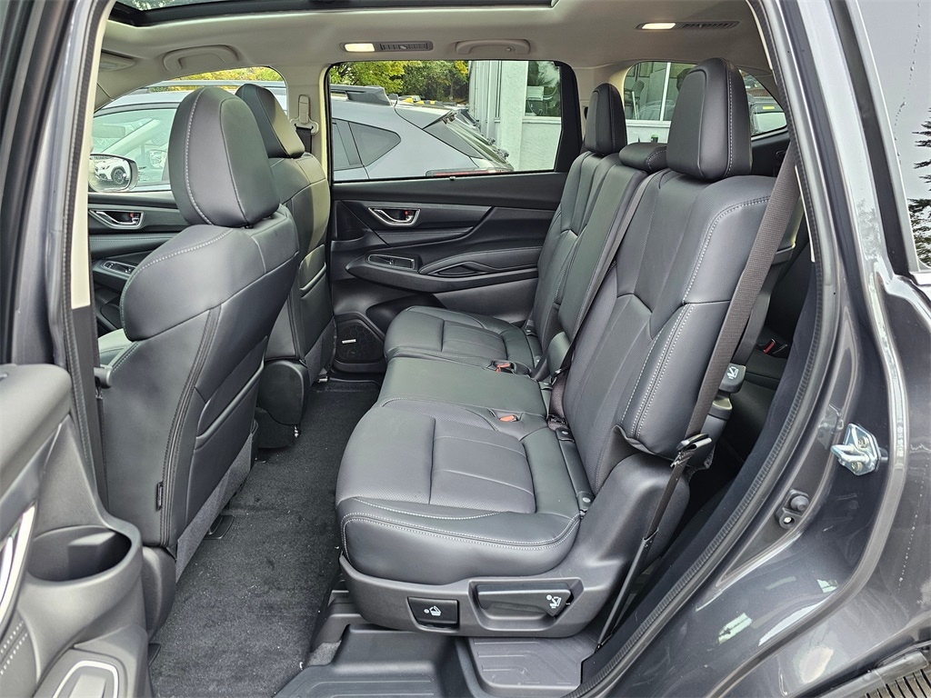 New 2025 Subaru Ascent Limited 8-Passenger SUV
