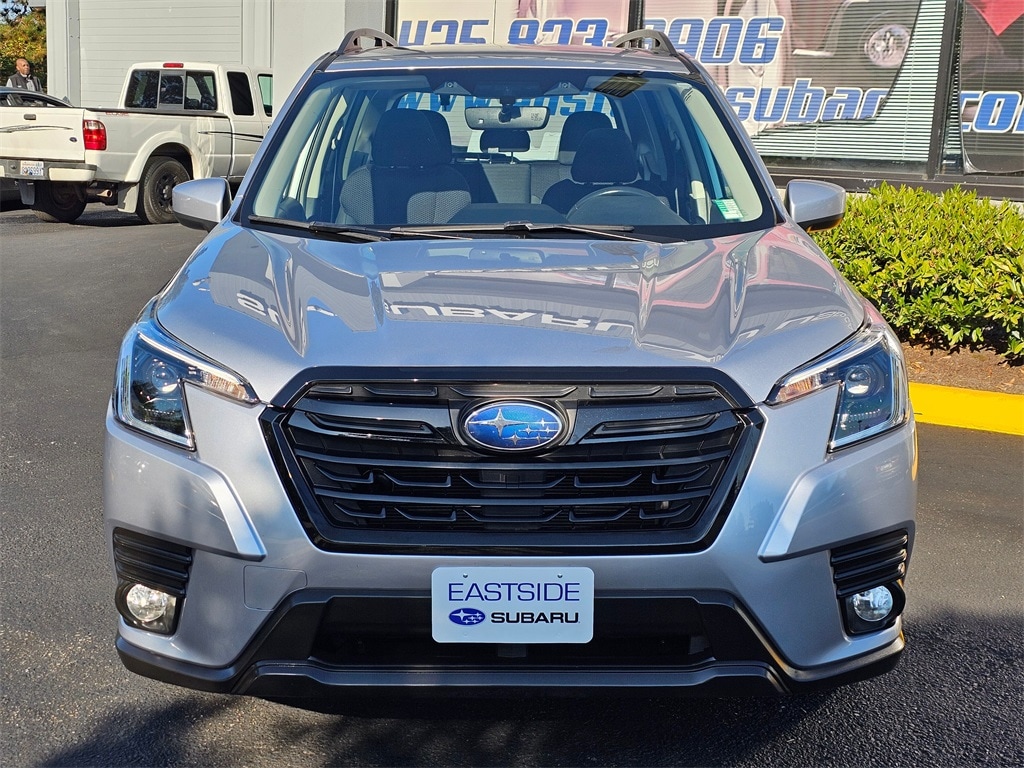 Used 2023 Subaru Forester Premium SUV