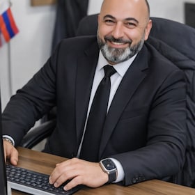 Staff member Arsen Safaryan from 03e6807b28c3