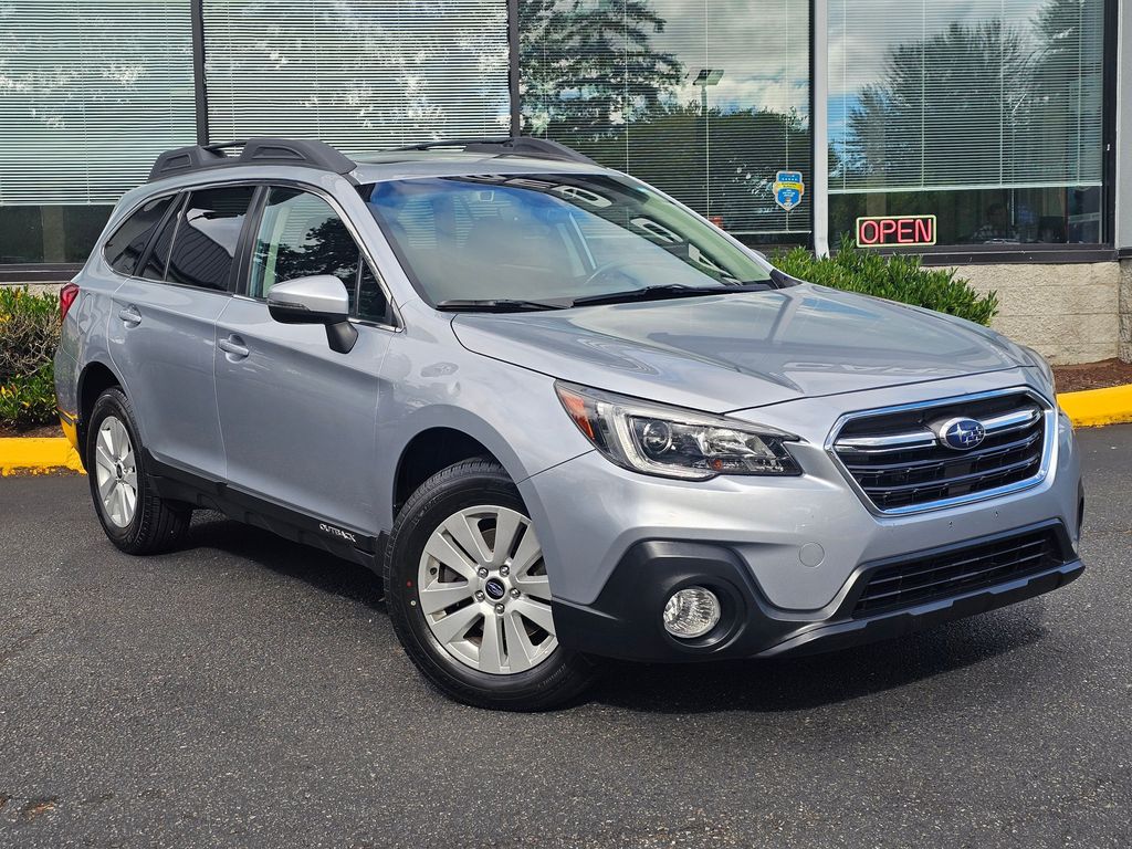 2018 Subaru Outback 2.5i Premium's photo