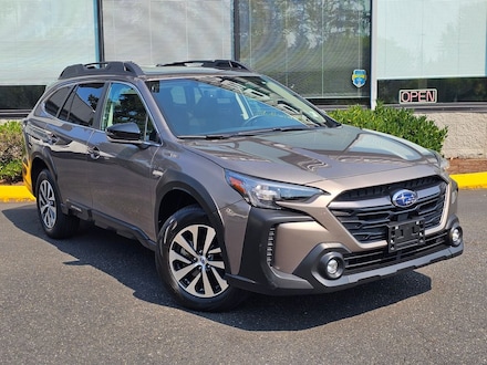 2024 Subaru Outback Premium SUV