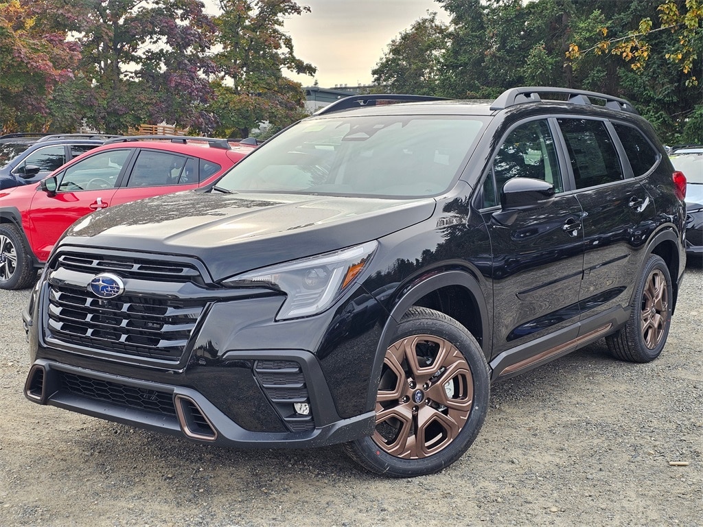 2025 Subaru Ascent Bronze Edition's photo