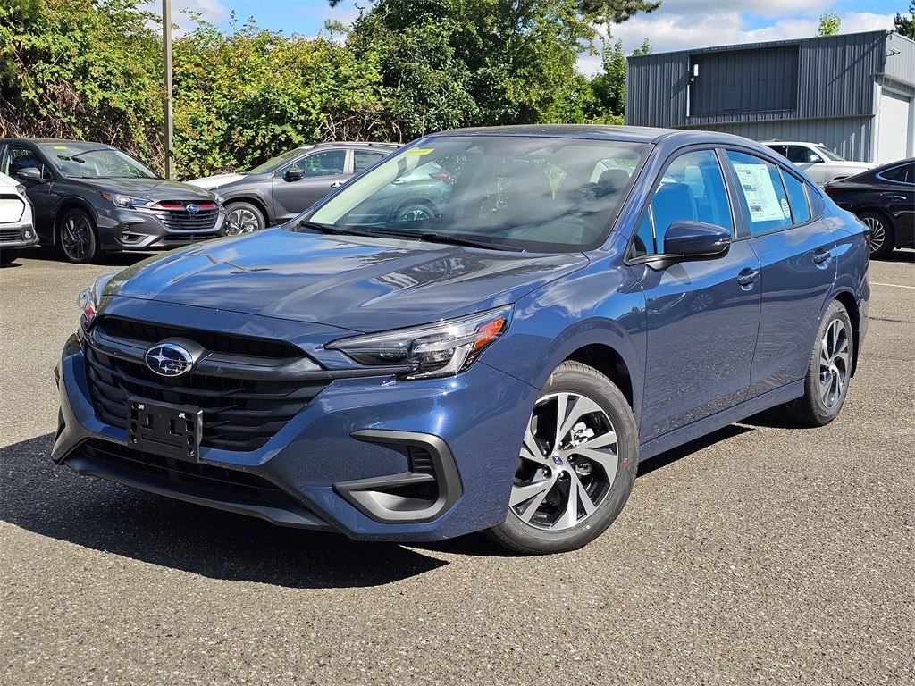 2025 Subaru Legacy Premium's photo