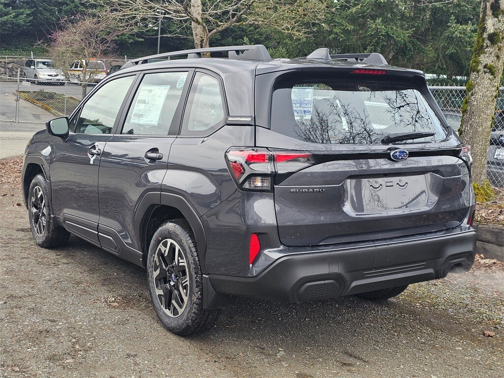 2025 Subaru Forester Base photo 3