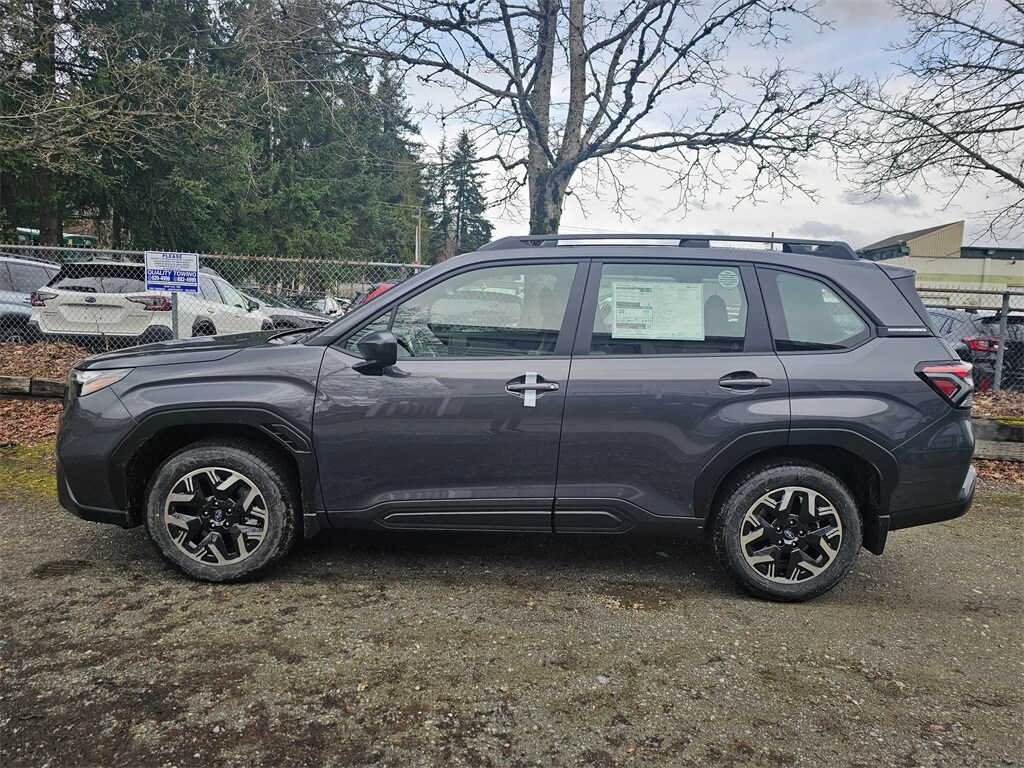 2025 Subaru Forester Base photo 2