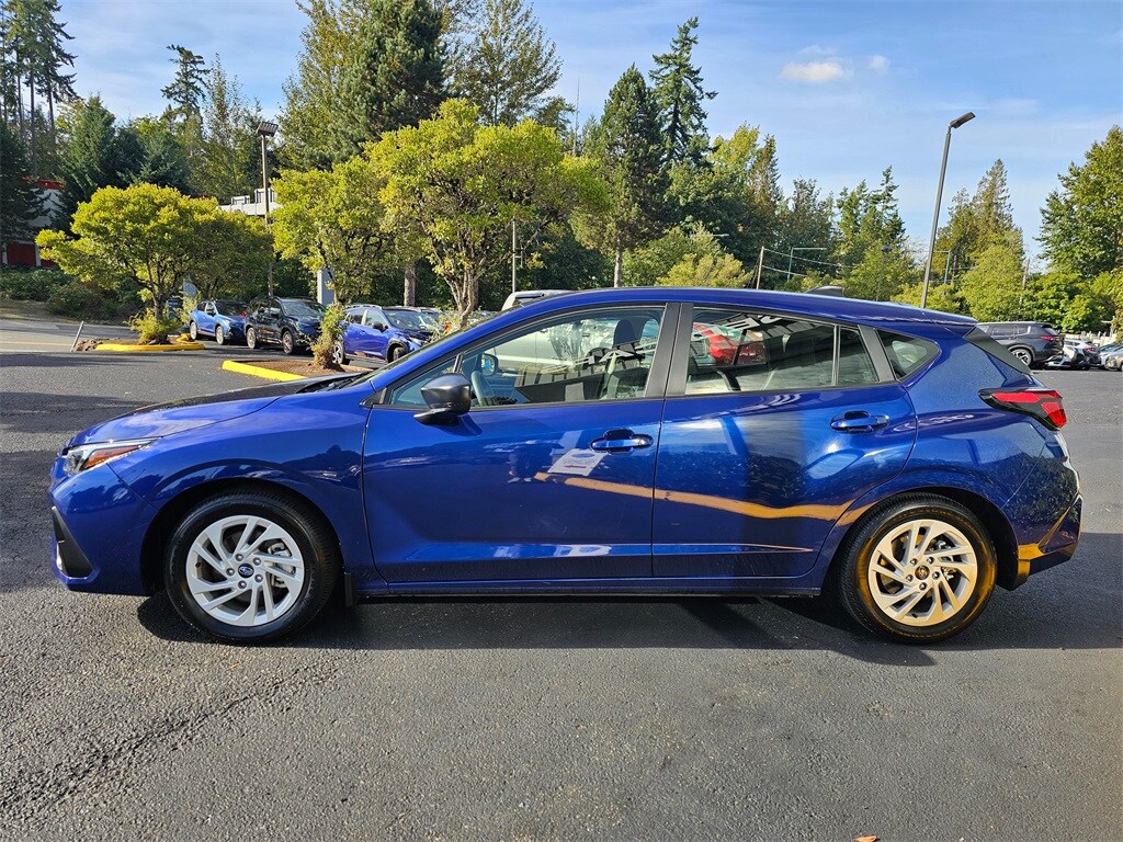 2024 Subaru Impreza Base photo 3
