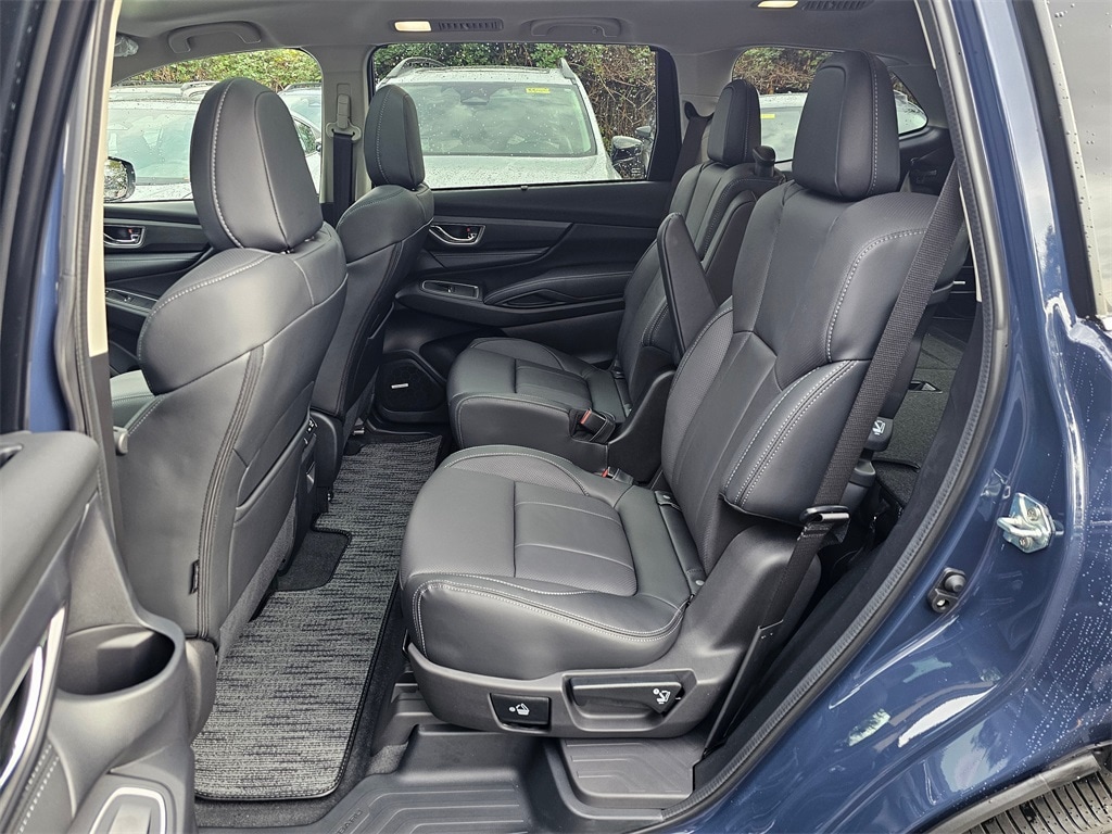 New 2025 Subaru Ascent Limited 7-Passenger SUV
