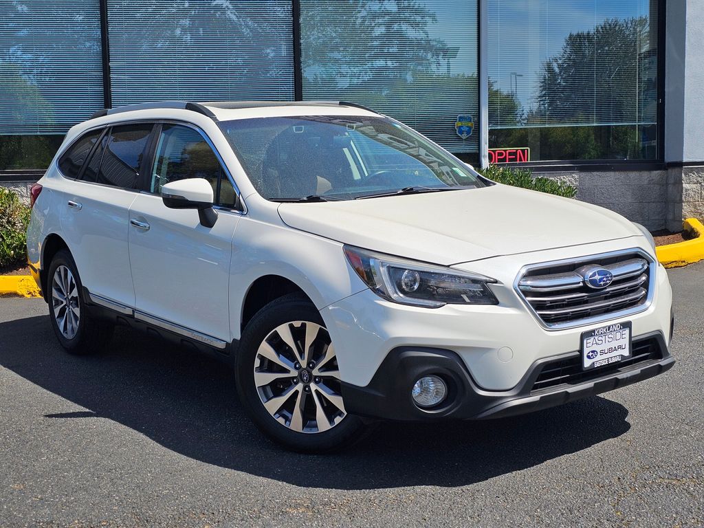 2019 Subaru Outback 3.6R Touring's photo