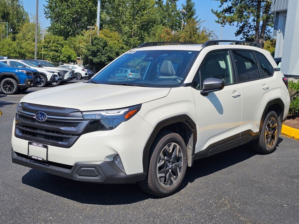 Used 2025 Subaru Forester Premium SUV