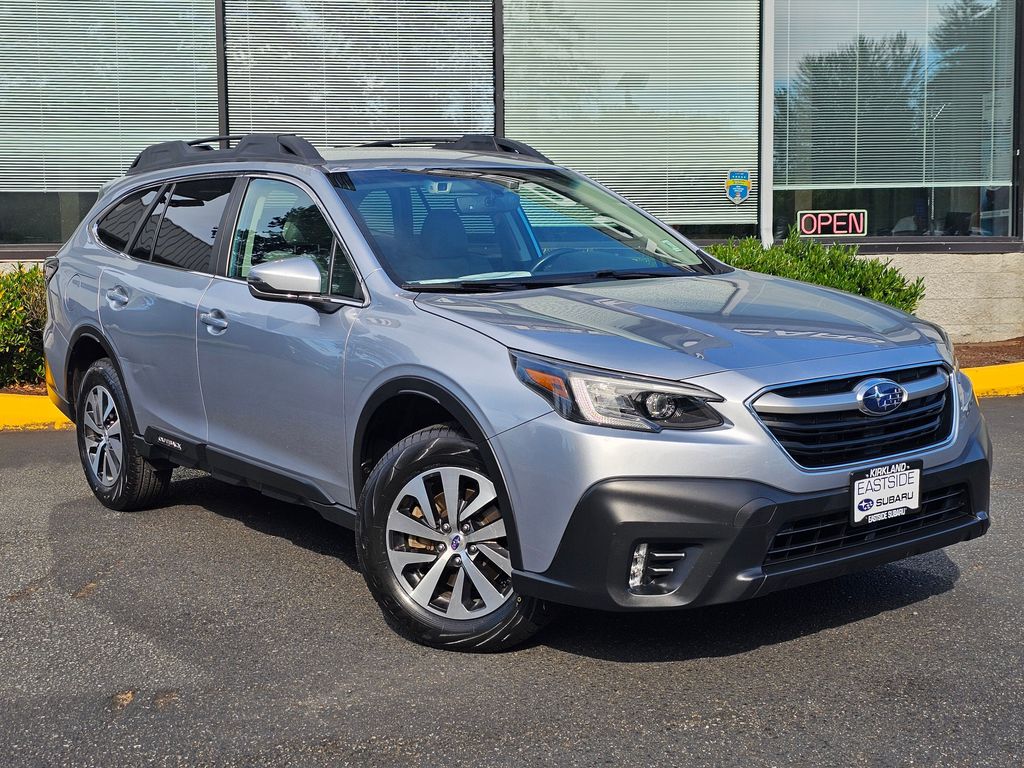 2021 Subaru Outback Premium's photo
