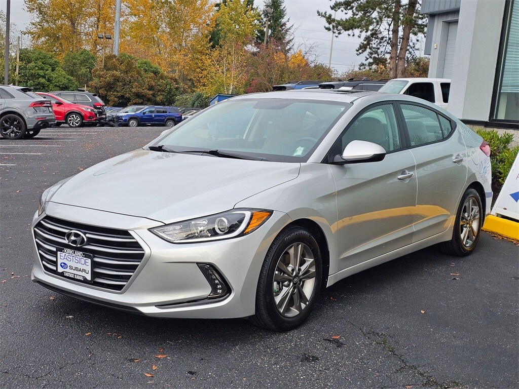 2018 Hyundai Elantra Value Edition photo 3