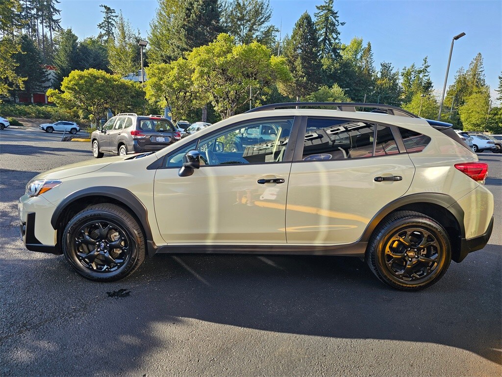2023 Subaru Crosstrek Premium photo 2