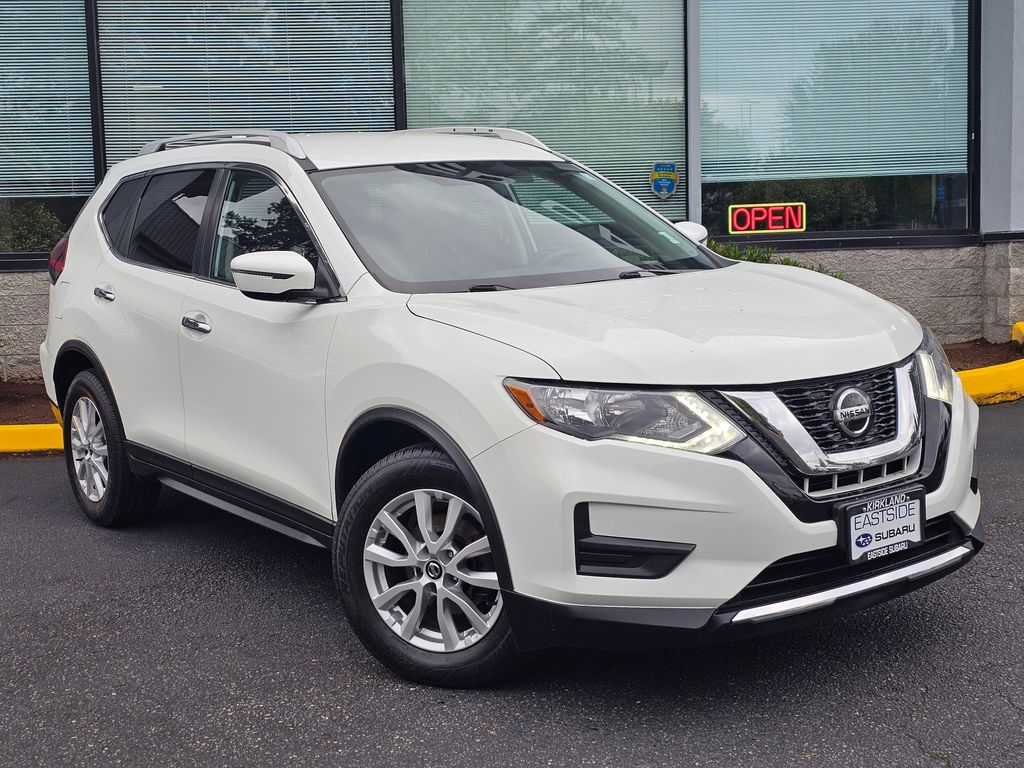 2018 Nissan Rogue SV FWD's photo