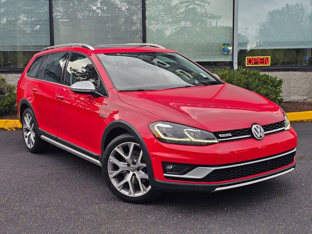 Used 2018 Volkswagen Golf Alltrack TSI SEL Wagon