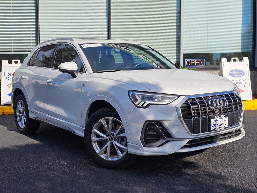 2023 Audi Q3 S Line Premium Plus's photo