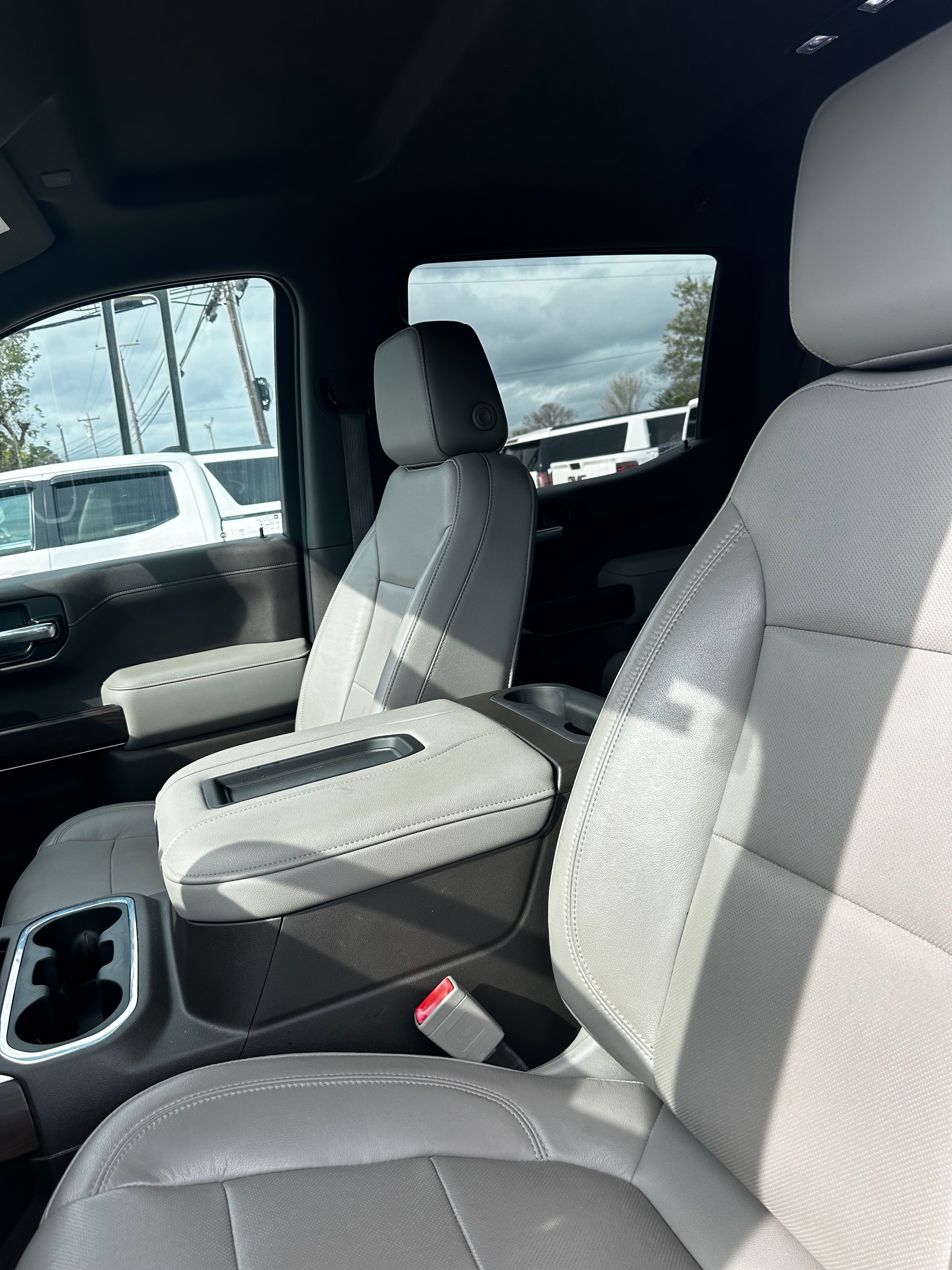 2020 GMC Sierra 1500 SLT - Photo 6