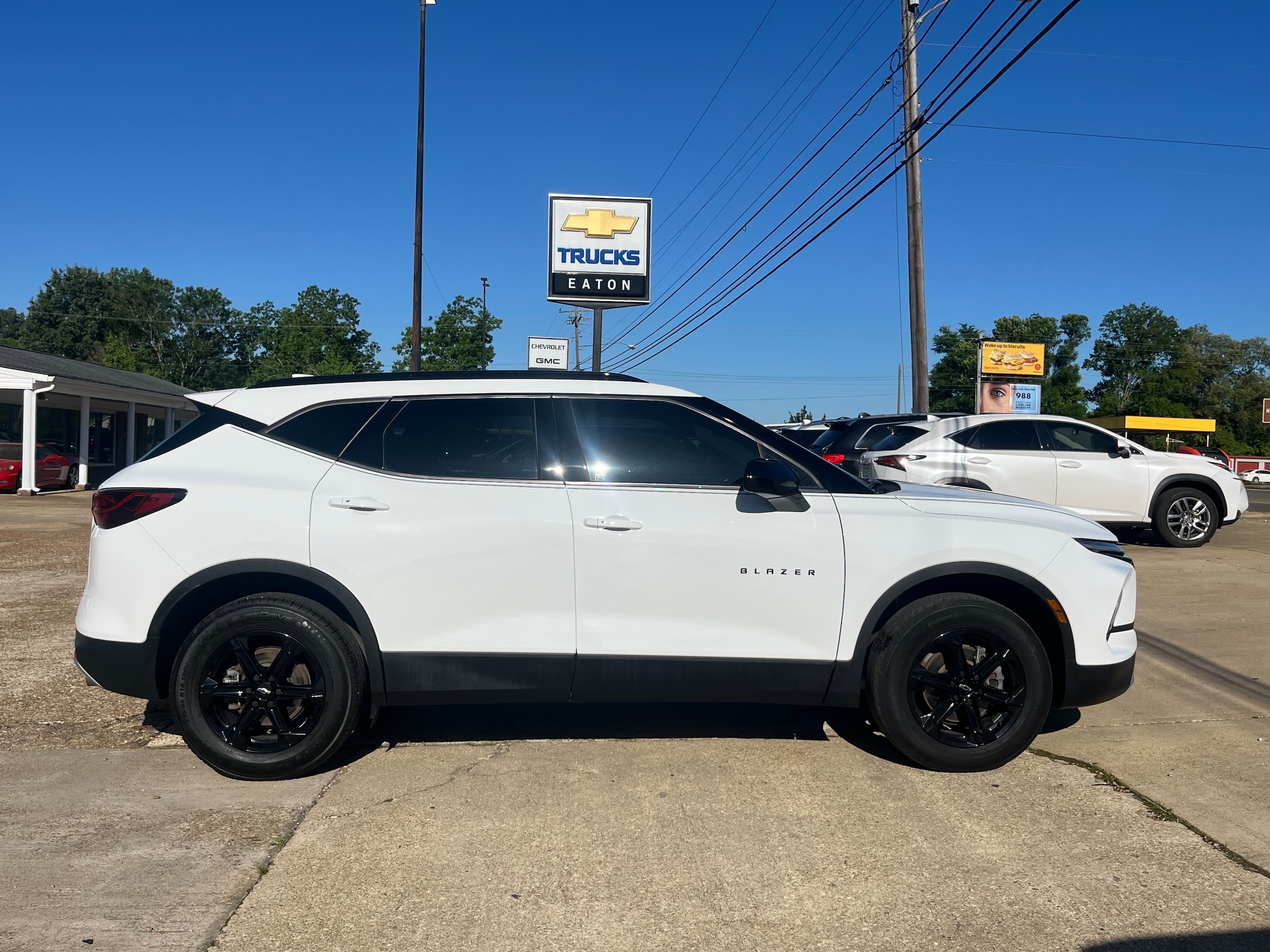 2024 Chevrolet Blazer 2.0T 2LT FWD's photo