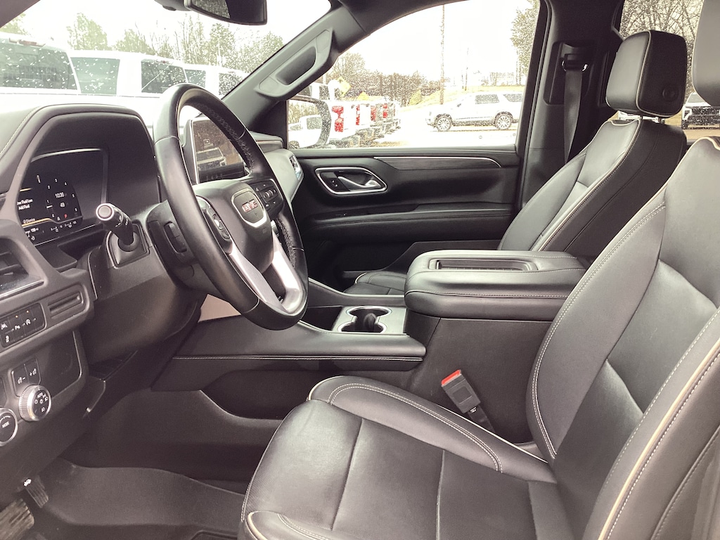 Used 2023 GMC Yukon SLT SUV