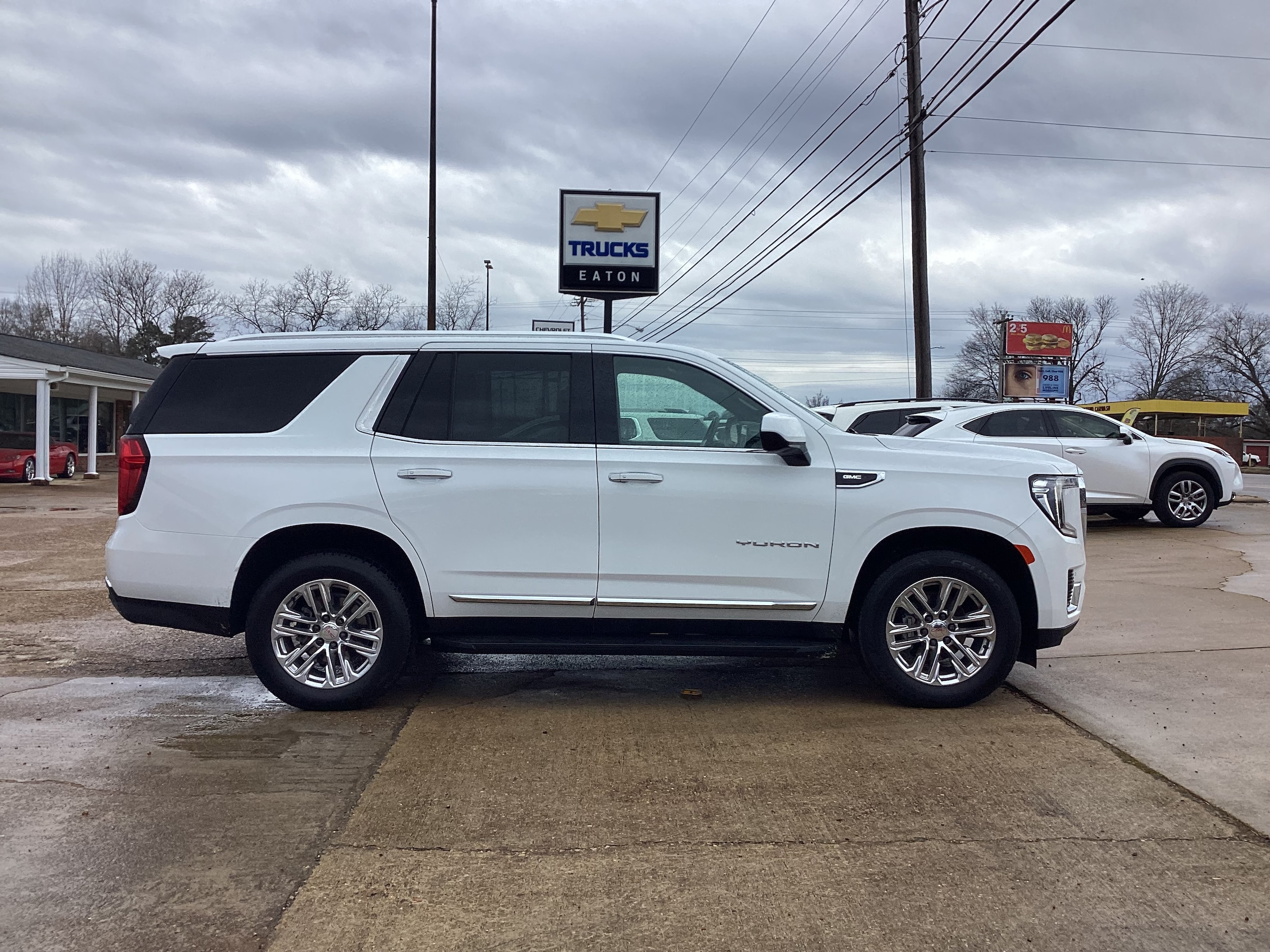 2023 GMC Yukon 2WD SLT's photo
