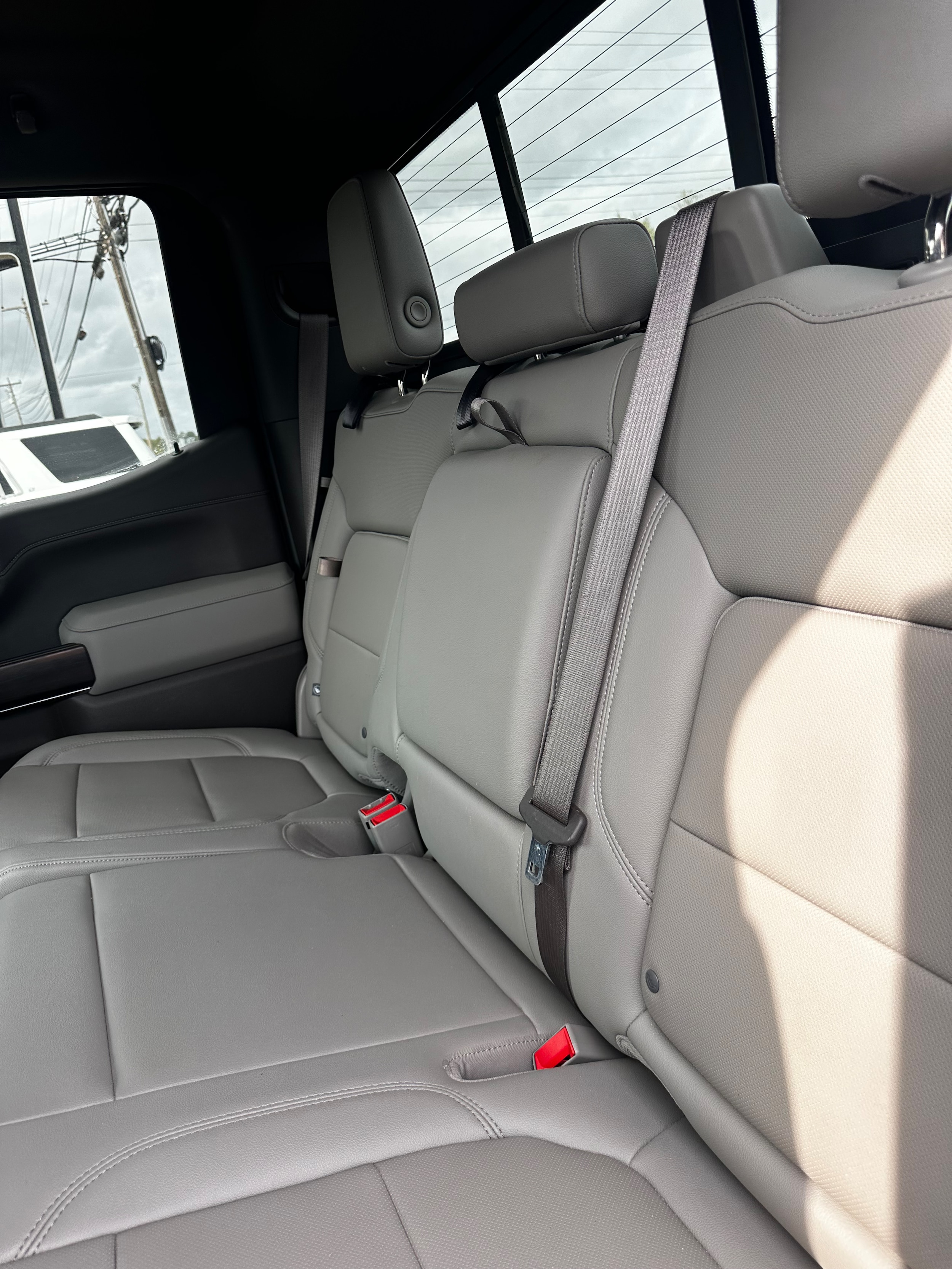 2020 GMC Sierra 1500 SLT - Photo 7