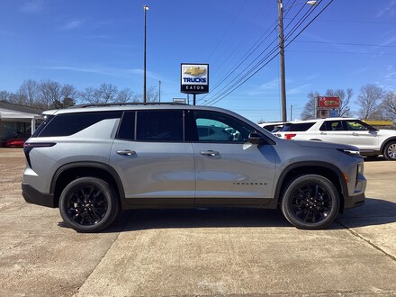 2026 Chevrolet Traverse LT SUV