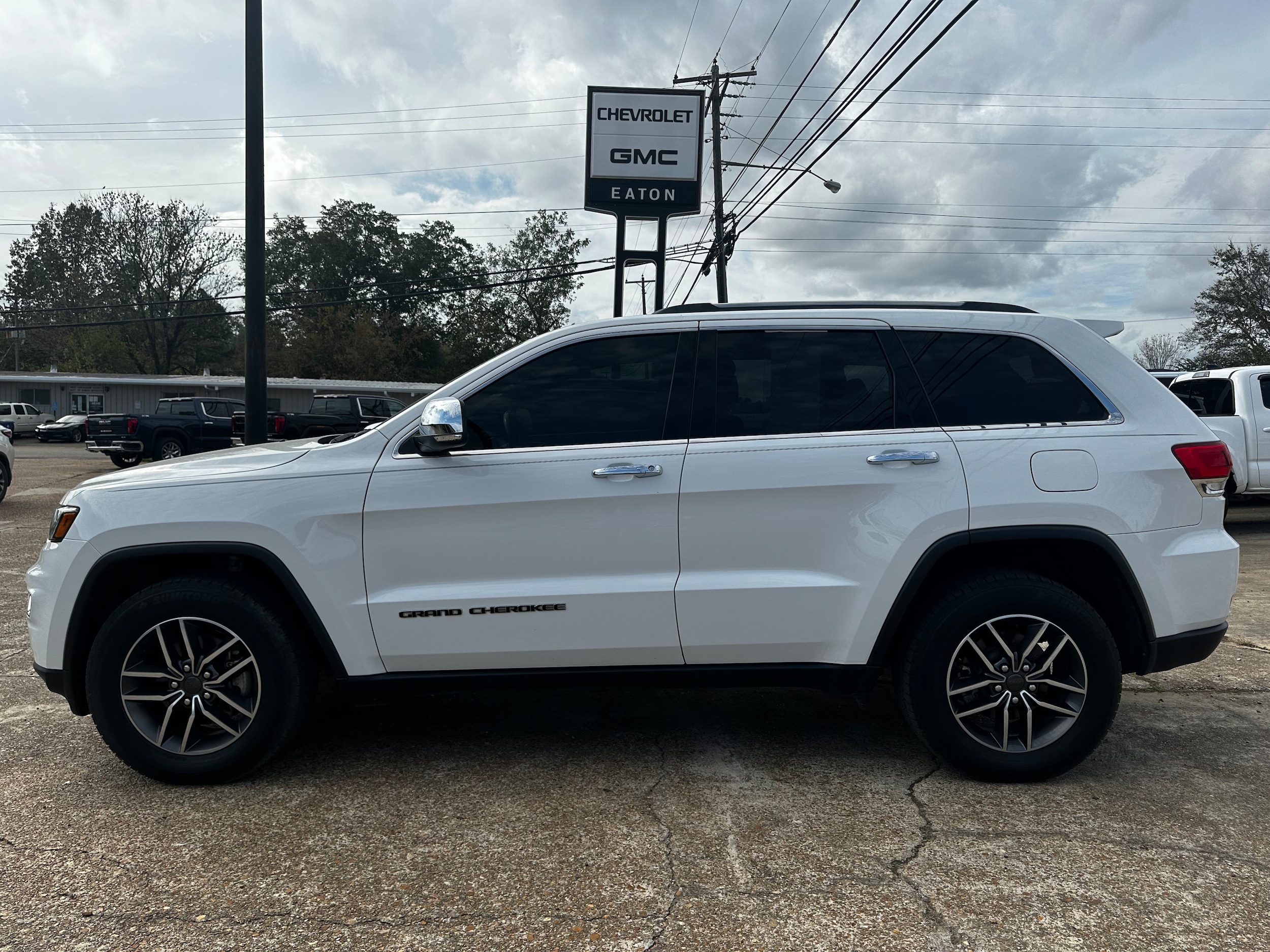 Used 2018 Jeep Grand Cherokee Limited with VIN 1C4RJFBGXJC308584 for sale in Houston, MS