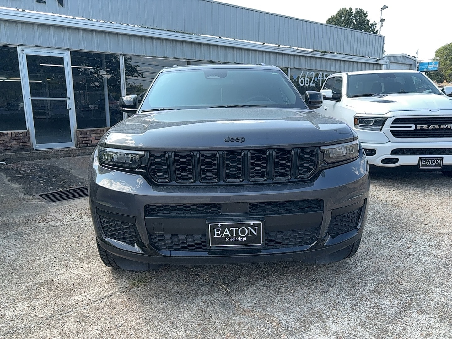 Used 2023 Jeep Grand Cherokee L Altitude with VIN 1C4RJJAG6P8808242 for sale in Houston, MS