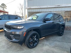 2025 Jeep Grand Cherokee ALTITUDE X 4X4 Sport Utility