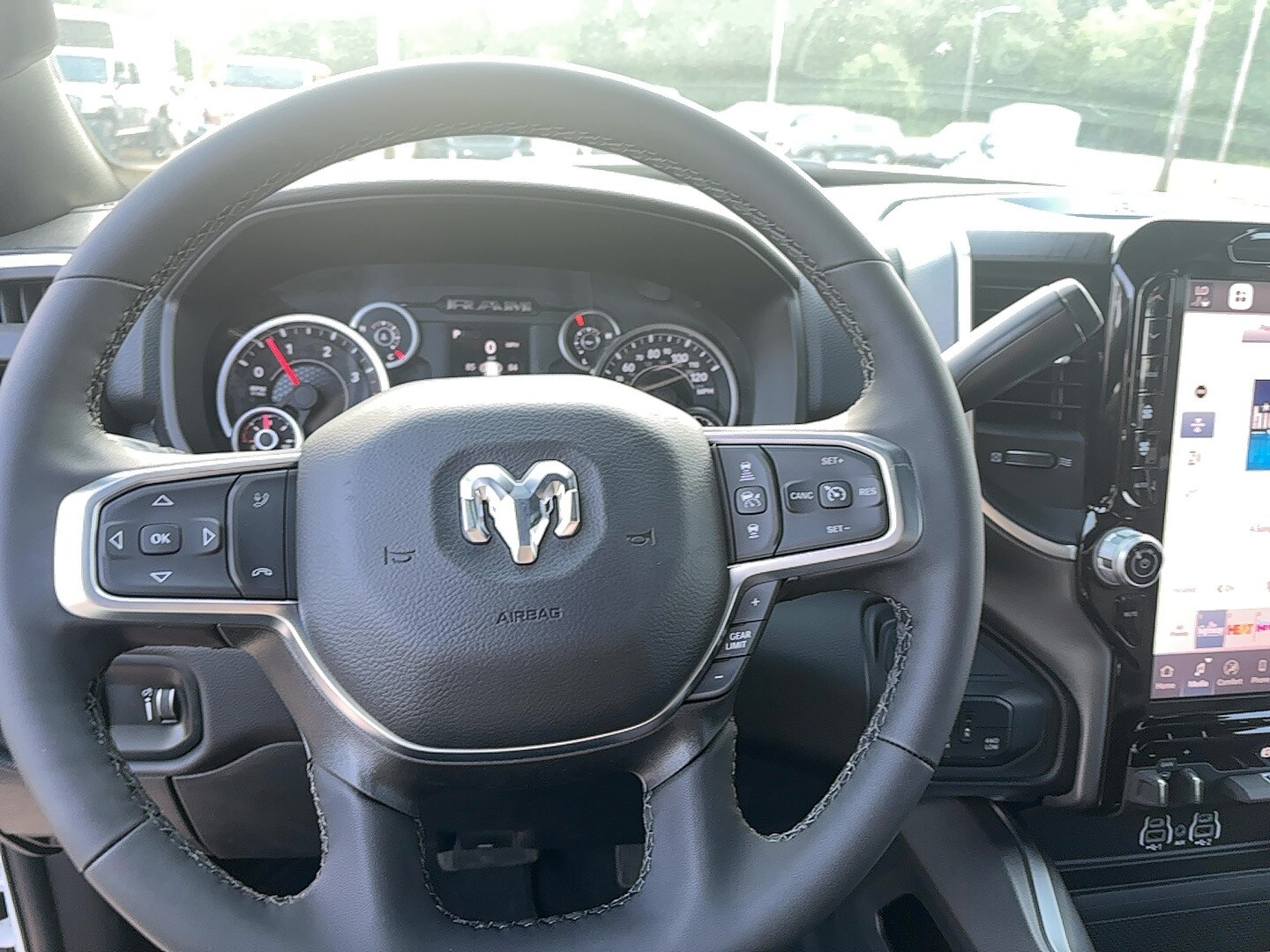 2025 RAM 2500 Big Horn - Photo 13