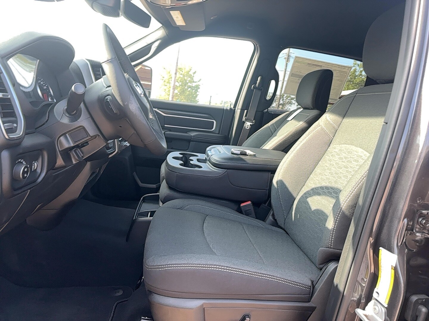 2025 RAM 2500 Big Horn - Photo 11