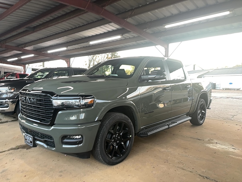 New 2026 Ram 1500 LARAMIE CREW CAB 4X4 5'7 BOX Pickup