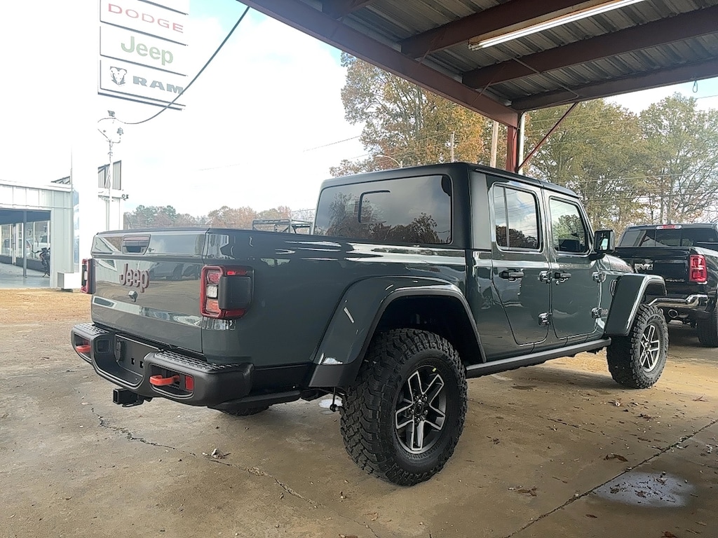 New 2026 Jeep Gladiator MOJAVE 4X4 Pickup