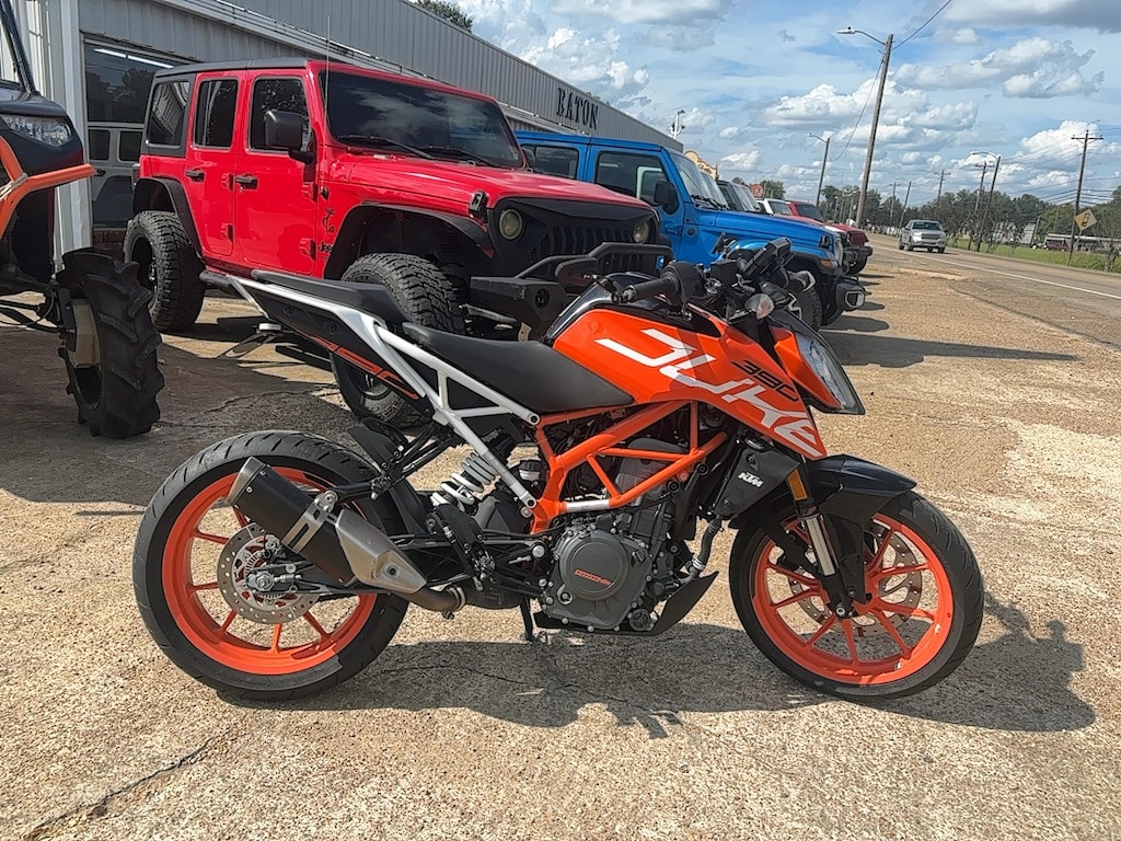 Used 2019 KTM DUKE390 MOTORCYCLE