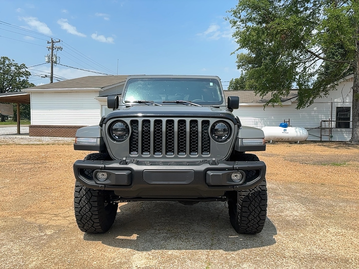 Used 2023 Jeep Gladiator Freedom with VIN 1C6HJTAGXPL517125 for sale in Houston, MS