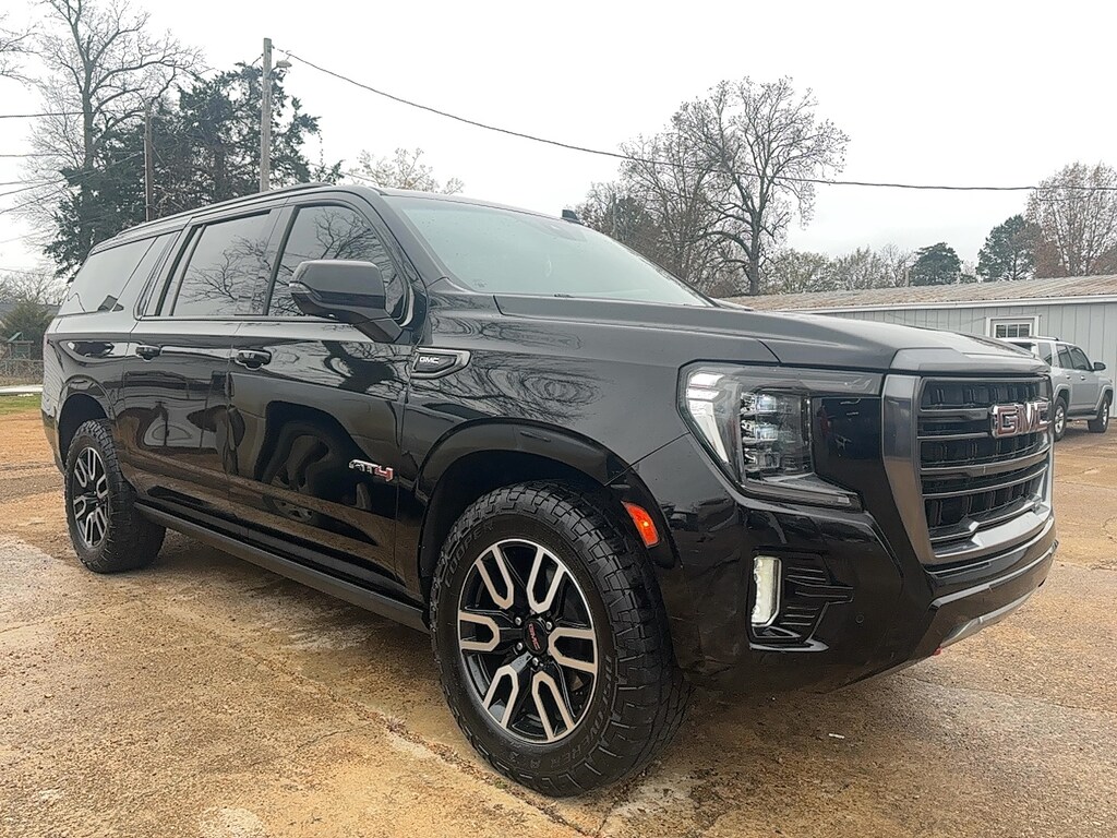 Used 2022 GMC Yukon XL AT4 Sport Utility
