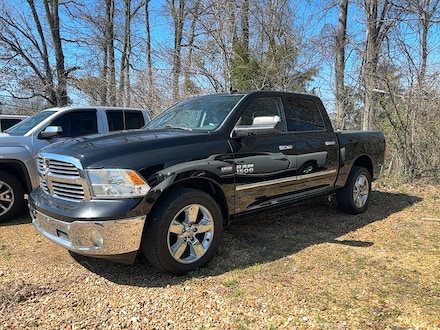 2017 Ram 1500 Big Horn Crew Cab Pickup