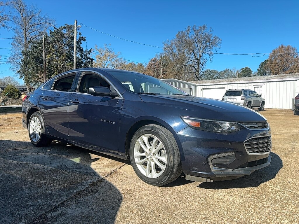 Used 2018 Chevrolet Malibu LT Car
