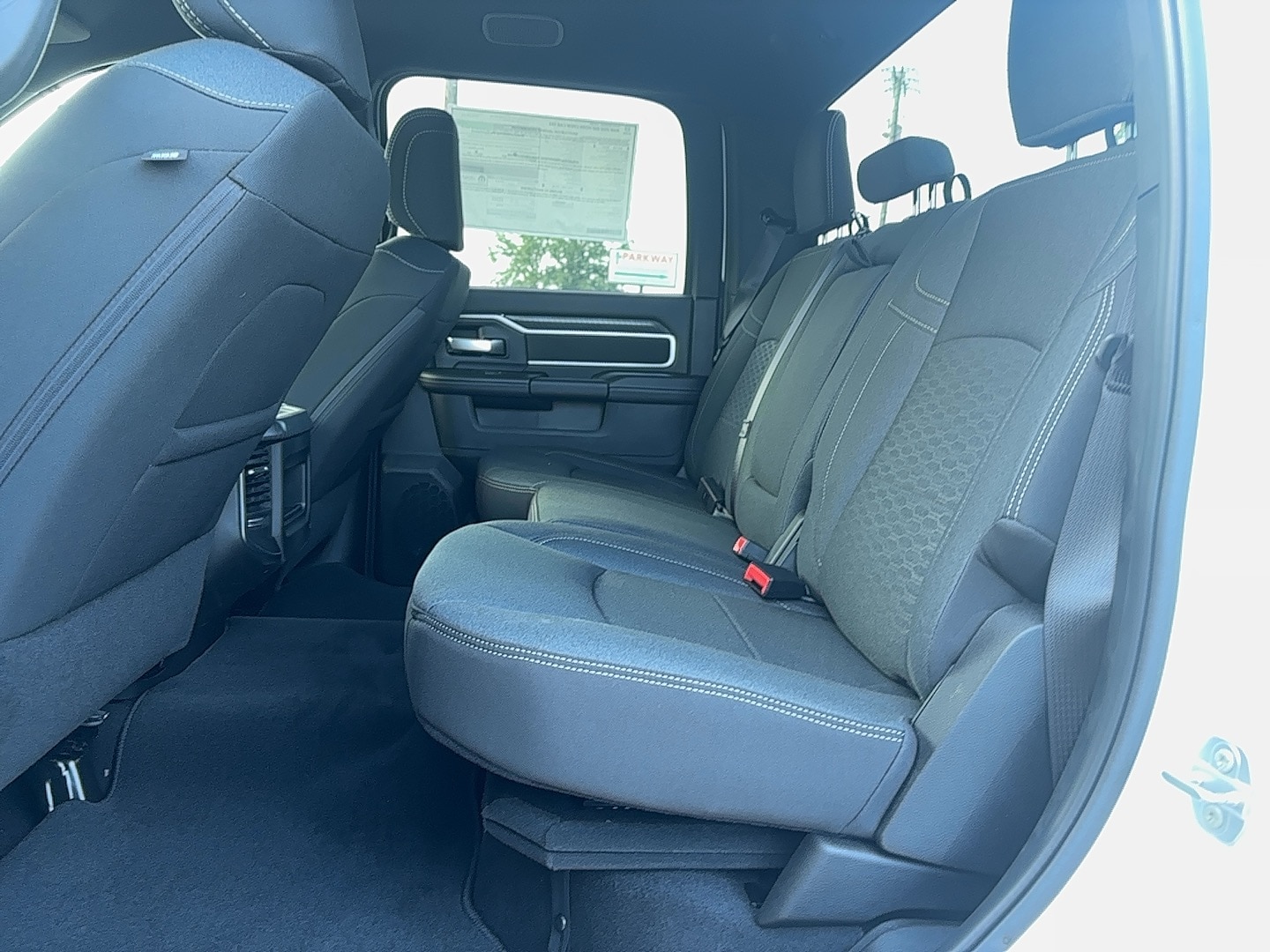 2025 RAM 2500 Big Horn - Photo 10