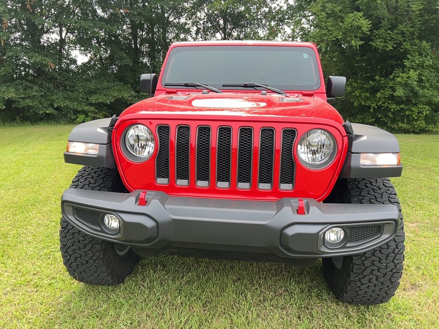 Used 2023 Jeep Wrangler 4-Door Rubicon with VIN 1C4JJXFG8PW523546 for sale in Houston, MS