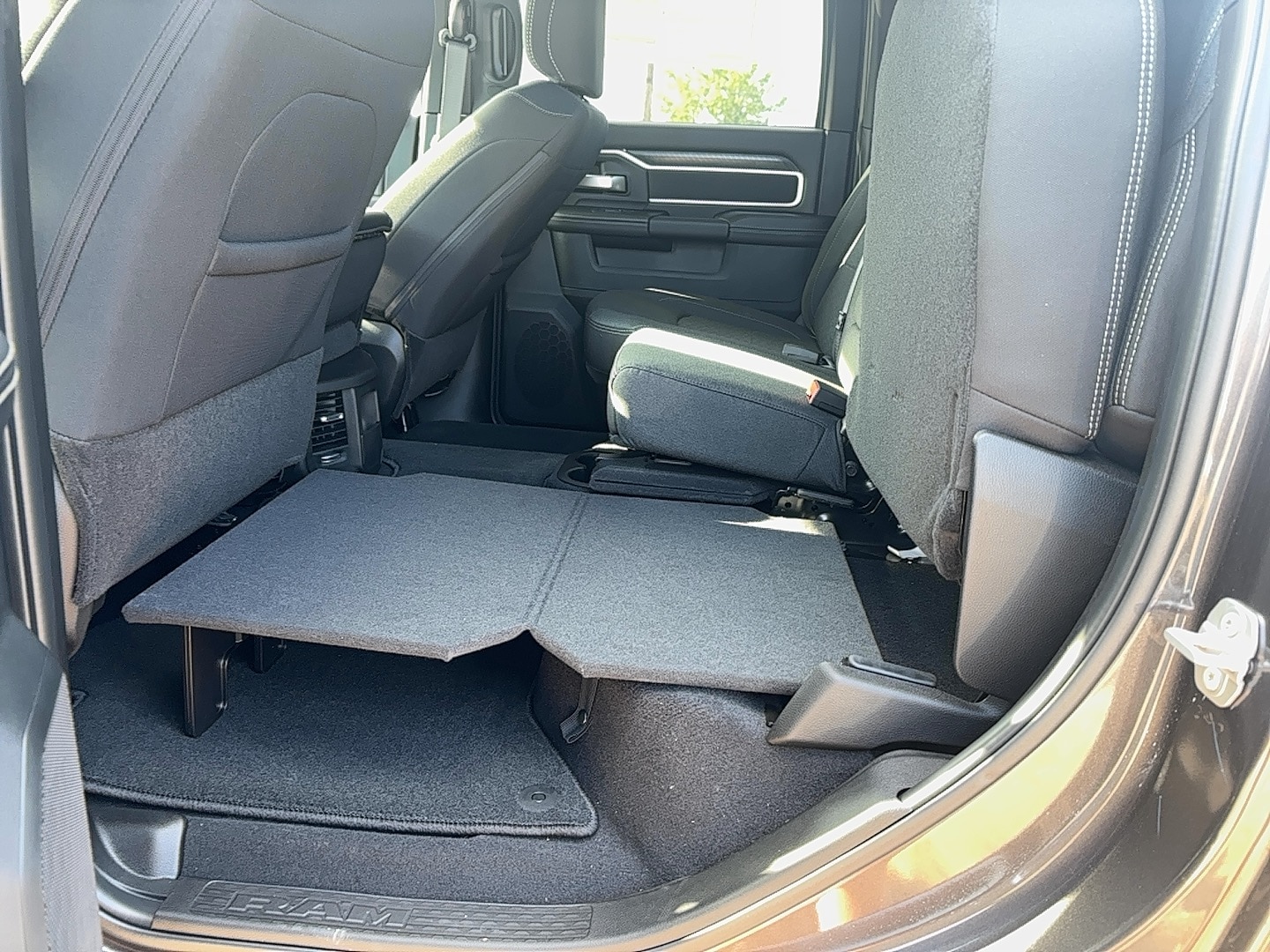 2025 RAM 2500 Big Horn - Photo 16