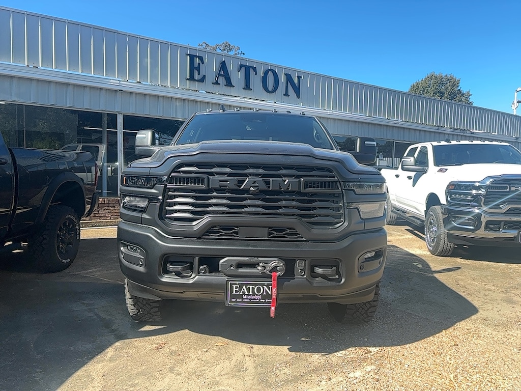 New 2026 Ram 2500 TRADESMAN CREW CAB 4X4 6'4 BOX Pickup