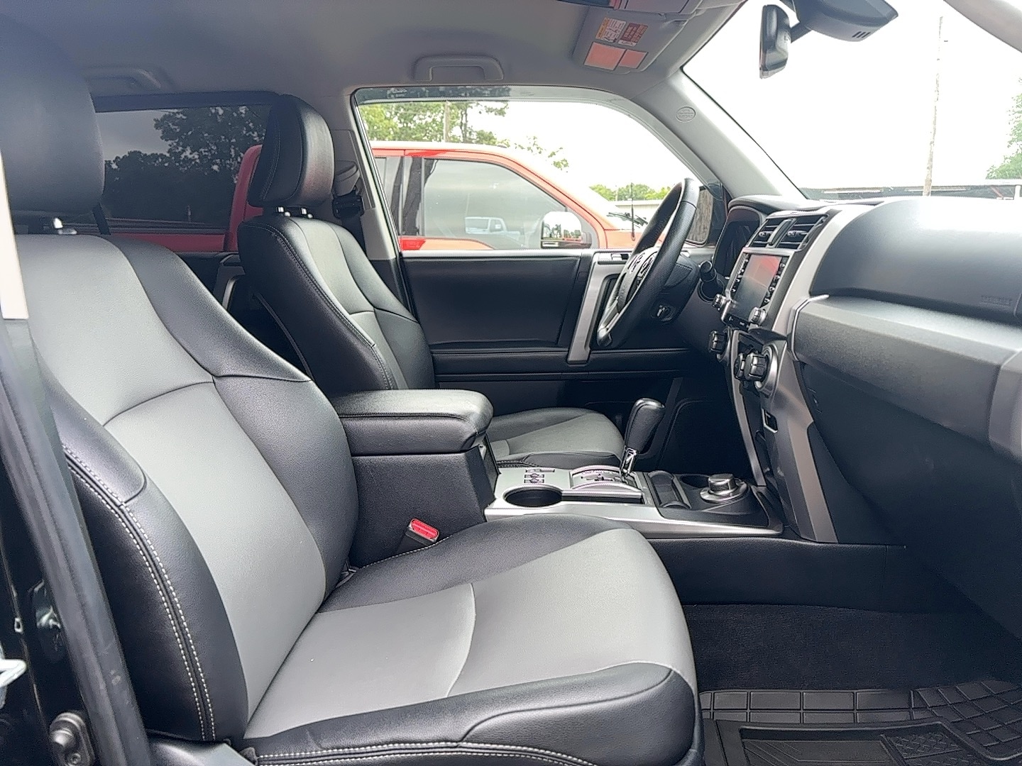 2021 Toyota 4Runner SR5 Premium - Photo 15