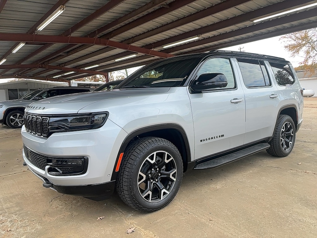 New 2025 Jeep Wagoneer OVERLAND 4X4 Sport Utility