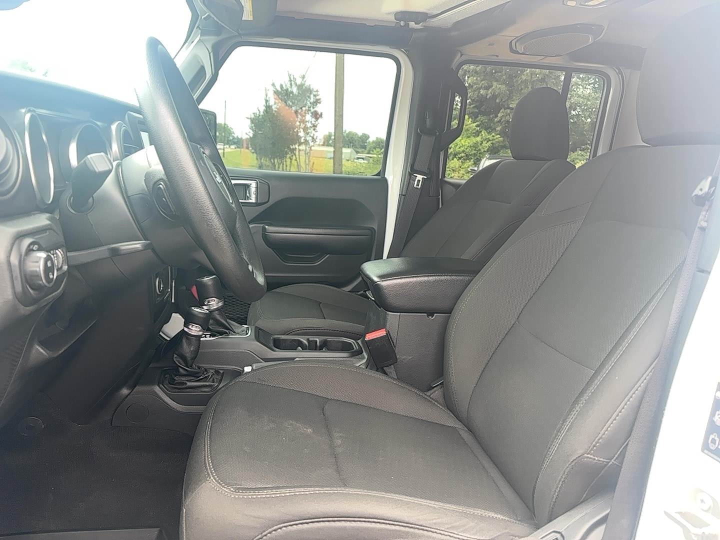 2021 Jeep Gladiator WILLYS SPORT - Photo 10