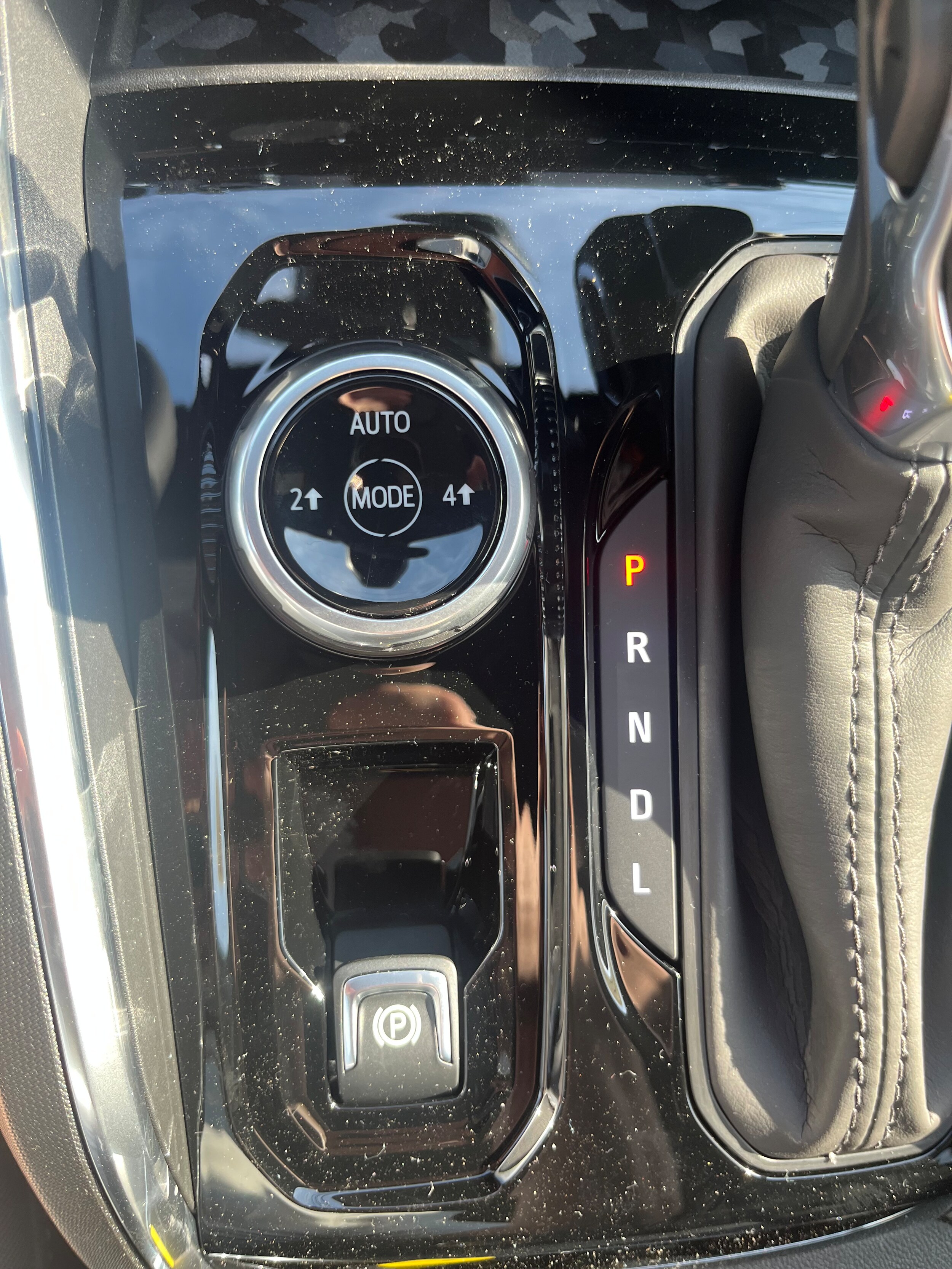 2026 GMC Canyon Elevation - Photo 8